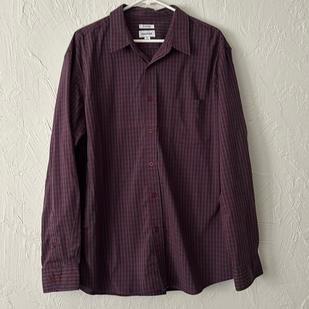 Red & gray plaid long sleeve fitted button down shirt
